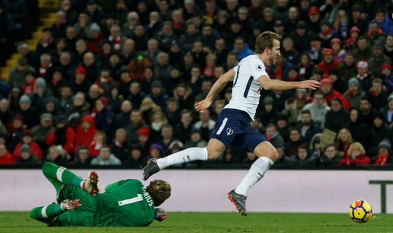  阿森纳门将失误导致痛失好局  